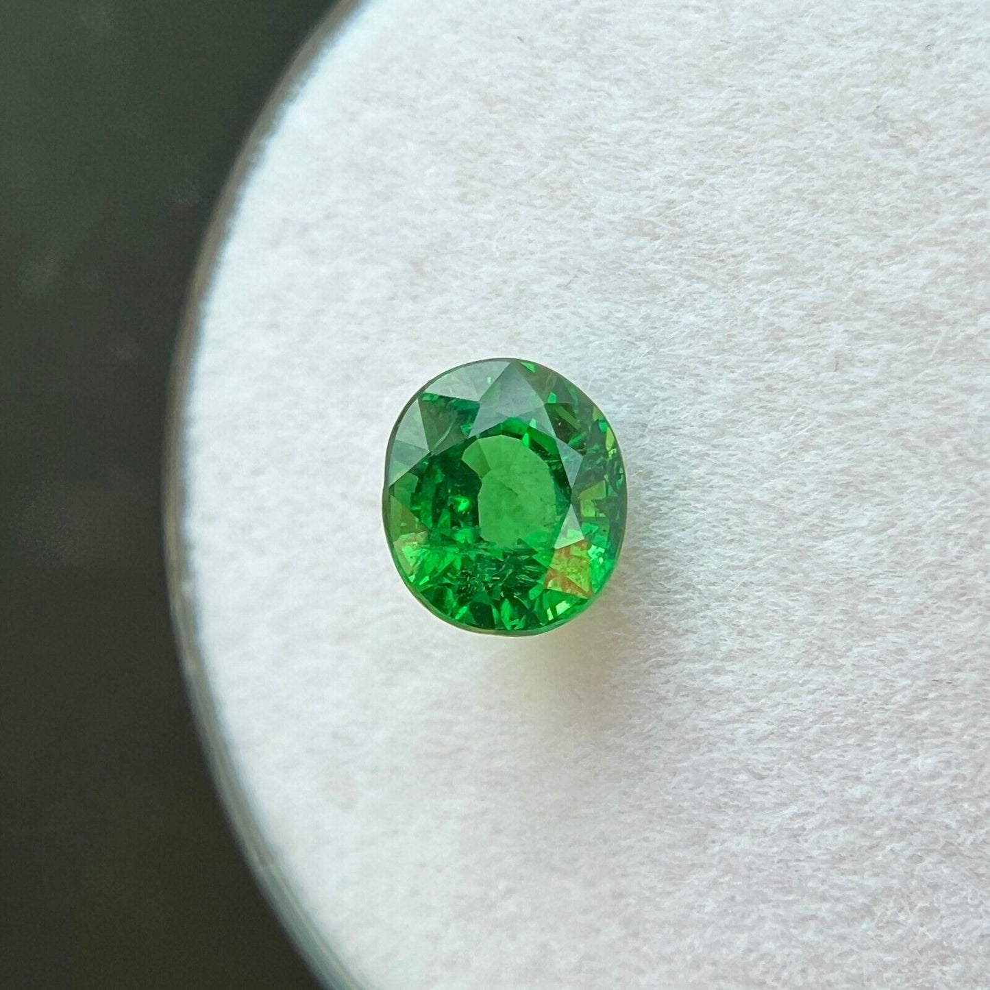 NATURAL Tsavorite Garnet 1.02ct Vivid Green Oval Cut 5.7x5mm Loose Gemstone