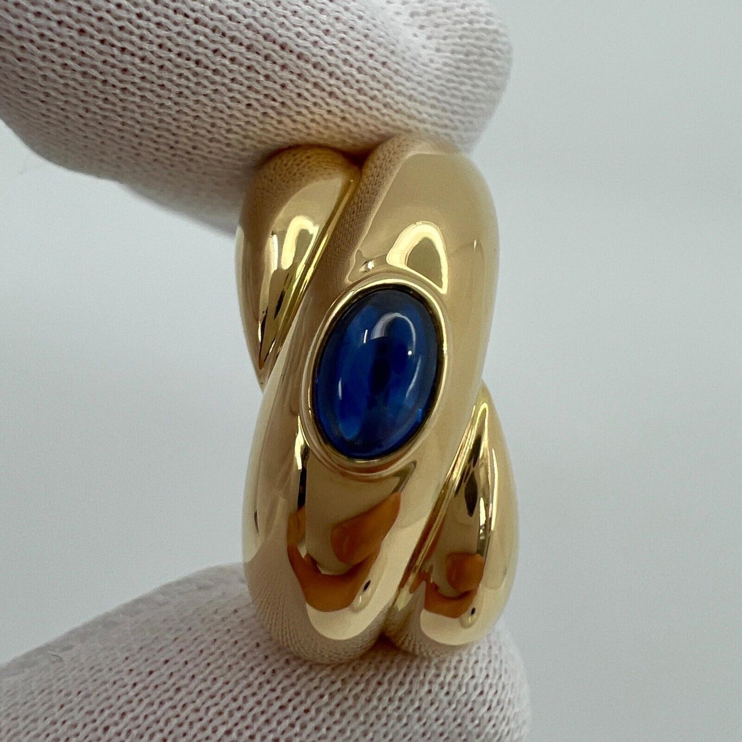 Vintage Cartier Blue Sapphire Oval Cabochon 18k Yellow Gold Colize Dome Ring 50