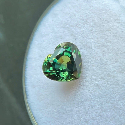 Unique NATURAL 1.61ct Blue Green Bi Colour Sapphire Heart Cut RARE 7x6.3mm VVS