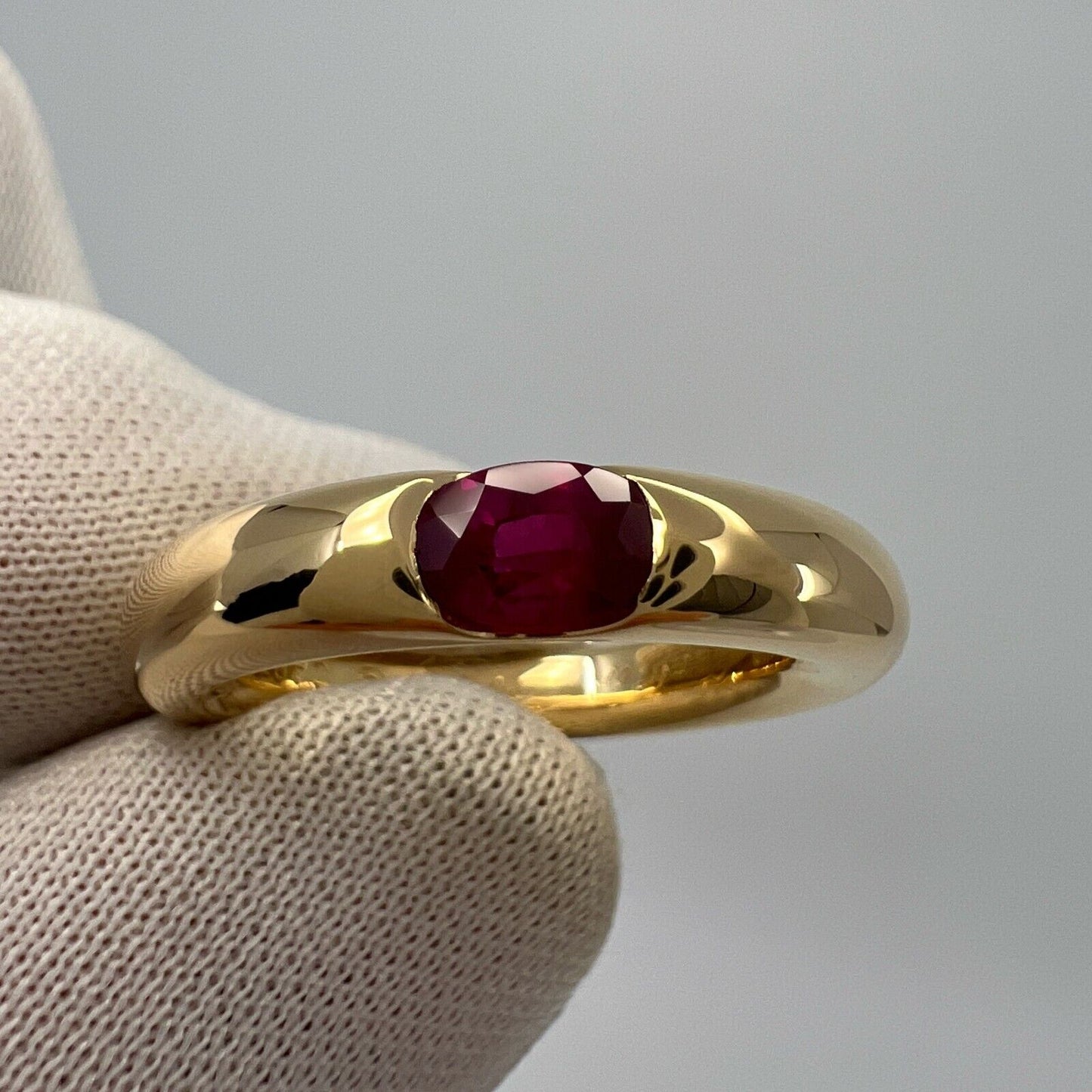 Vintage Cartier VIVID Red Ruby Oval Cut 18k Yellow Gold Solitaire Ellipse Ring 6