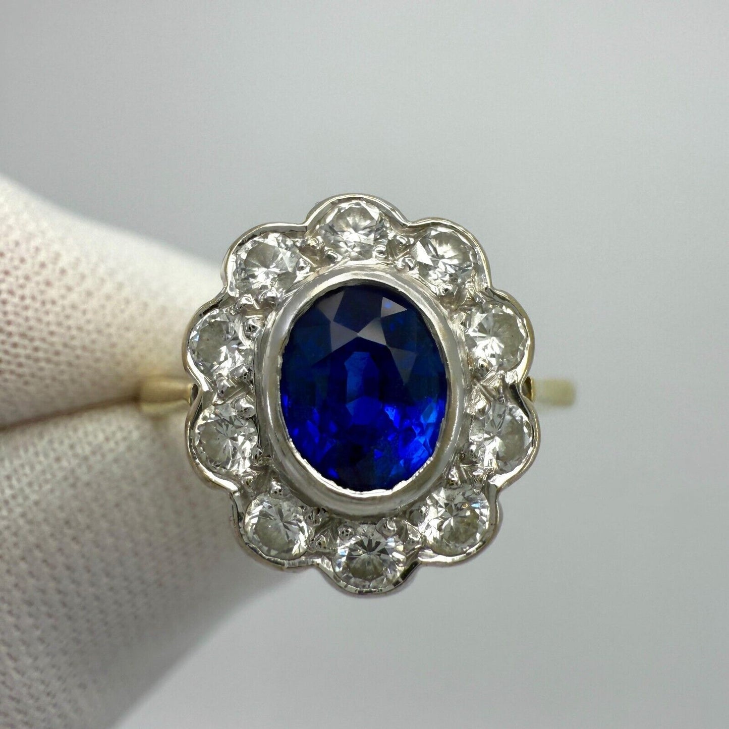 1.52ct Vivid Cornflower Blue Ceylon Sapphire And Diamond 18k Gold Cluster Ring