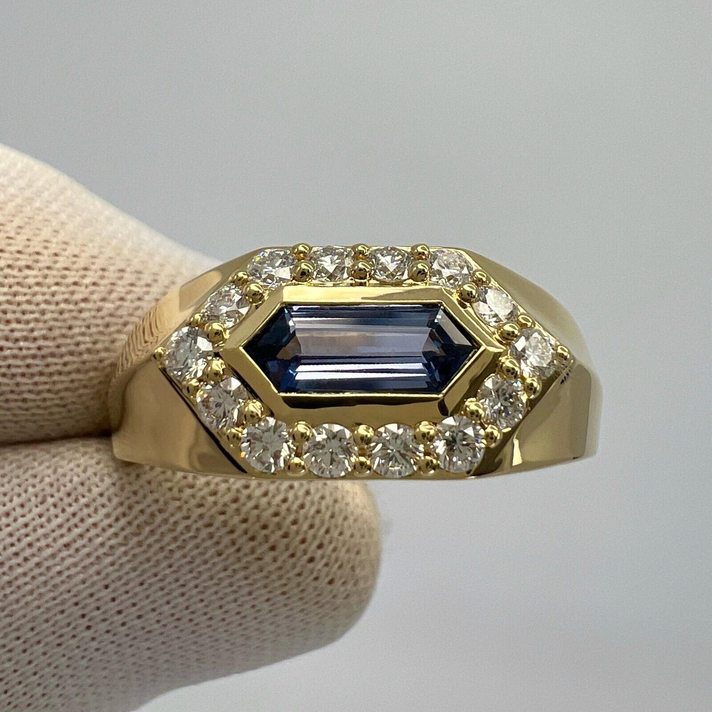 1.03ct Fancy Pentagon Ceylon Blue Sapphire & Diamond 18k Gold Halo Signet Ring