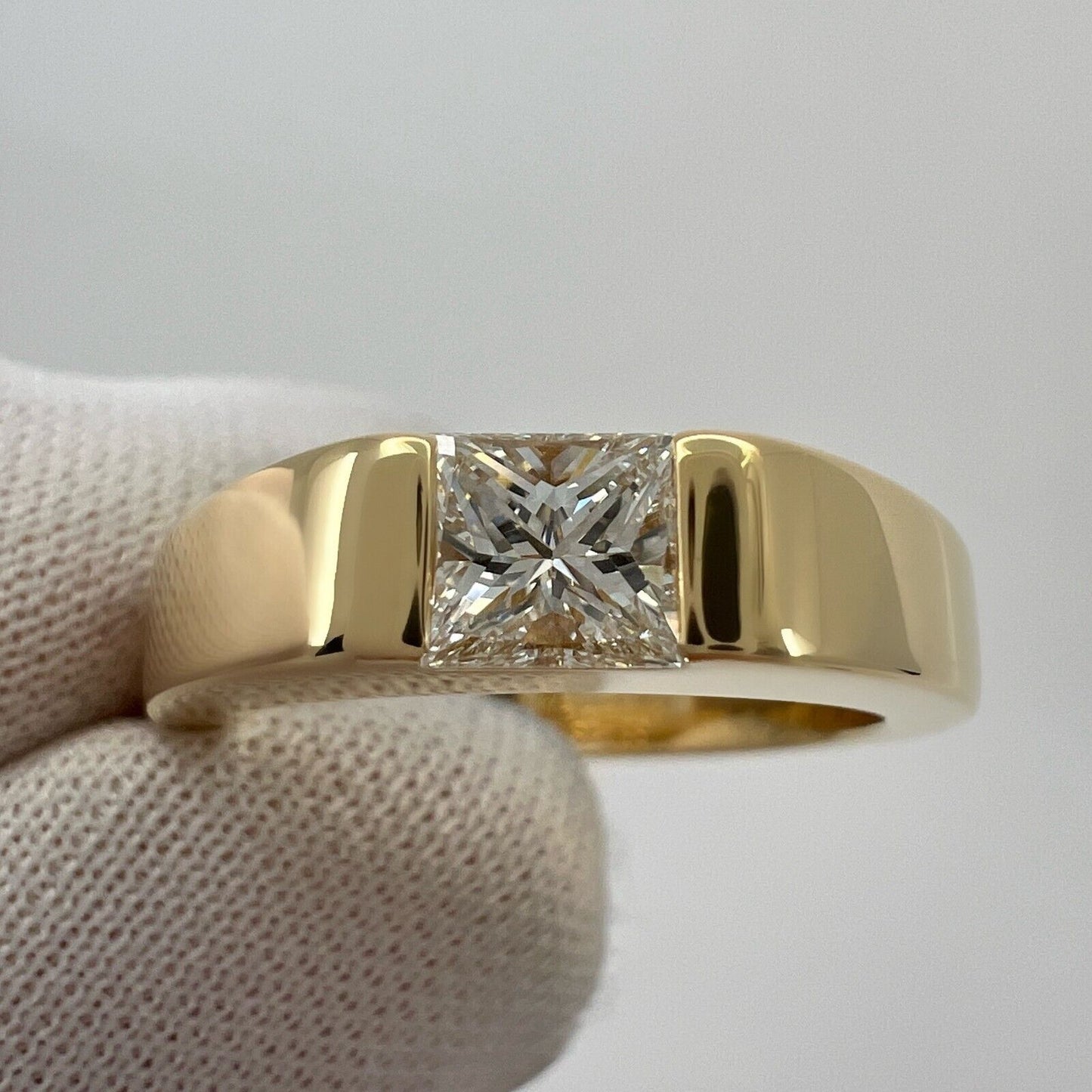 Cartier Square Princess Cut 0.45ct Diamond 18k Yellow Gold Solitaire Band Ring