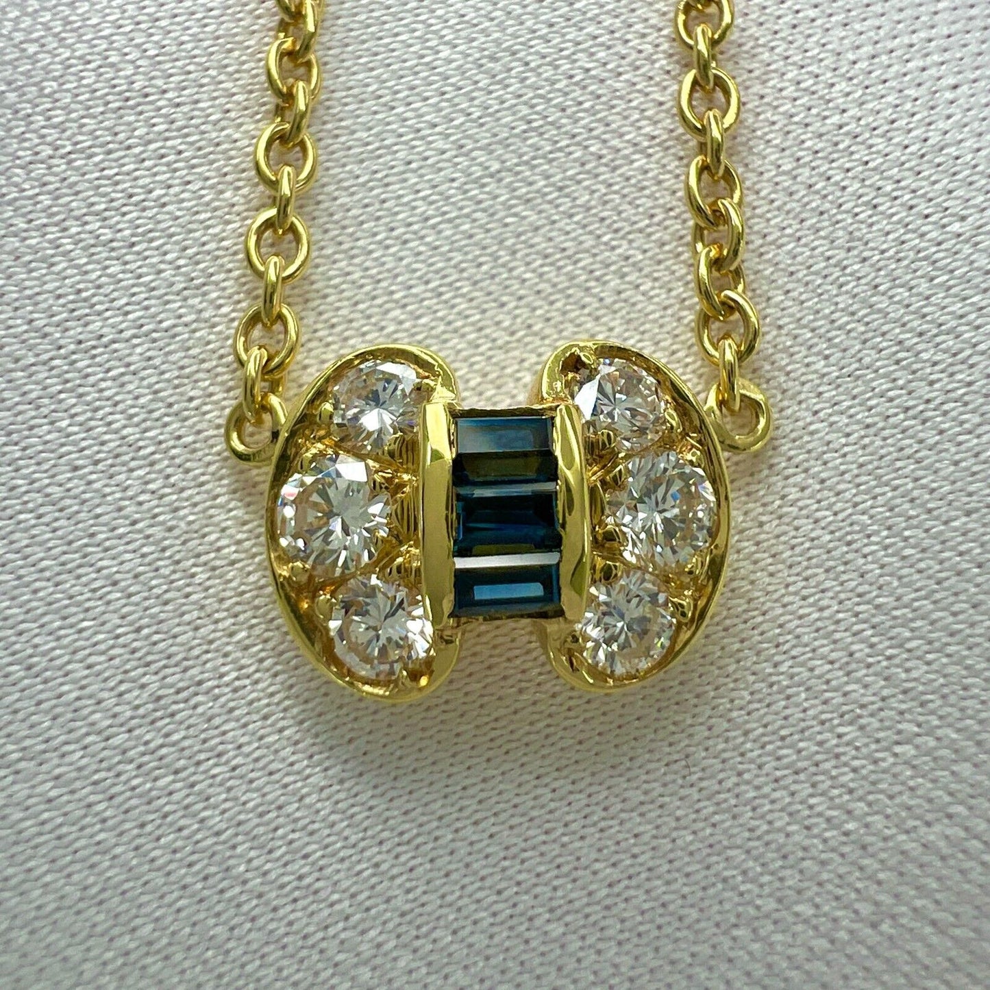 Vintage Van Cleef & Arpels Blue Sapphire & Diamond Ribbon Bow 18k Gold Necklace