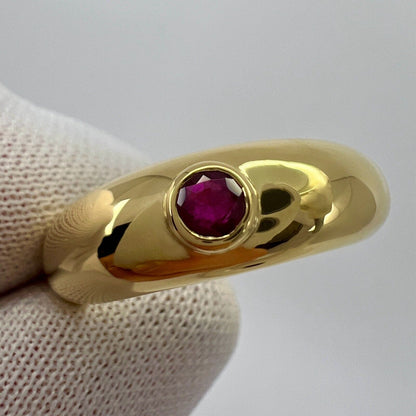 Vintage Cartier Round Cut Red Ruby 18k Yellow Gold Signet Style Domed Ring US5.5