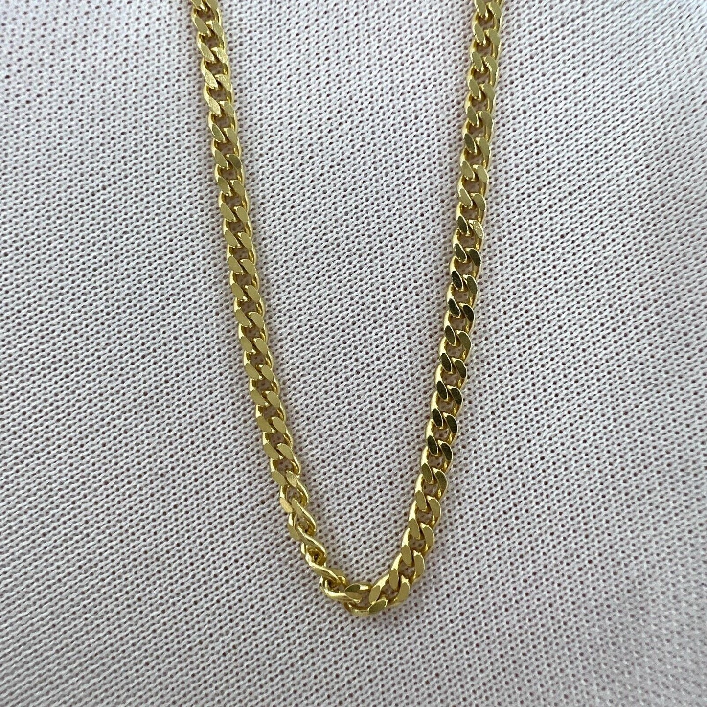 Fine Italian Made 18k Yellow Gold 2.2mm Curb Necklace Chain 24'