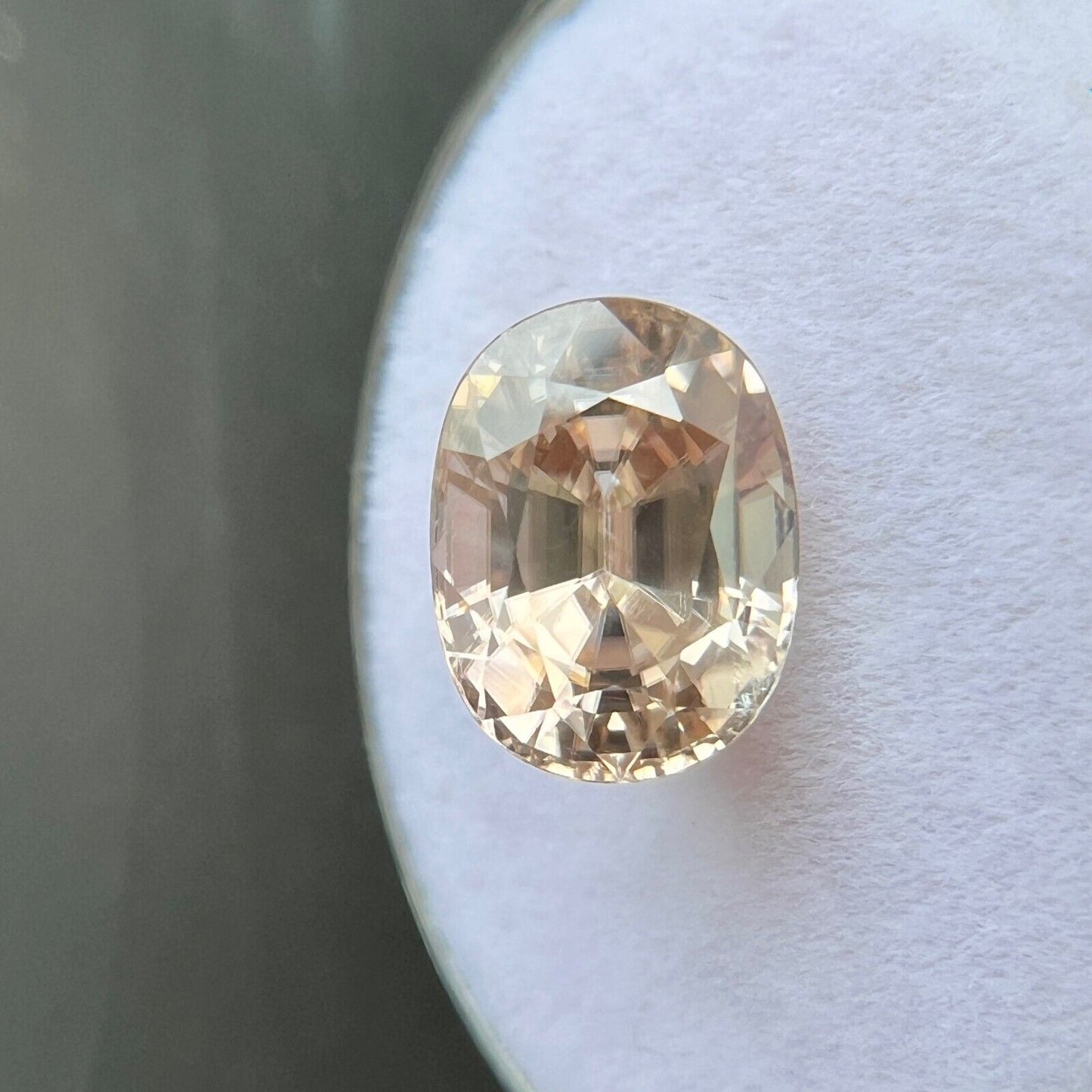 4.51ct NATURAL Champagne Zircon Oval Cut Loose Gemstone 9.5x7.2mm VVS