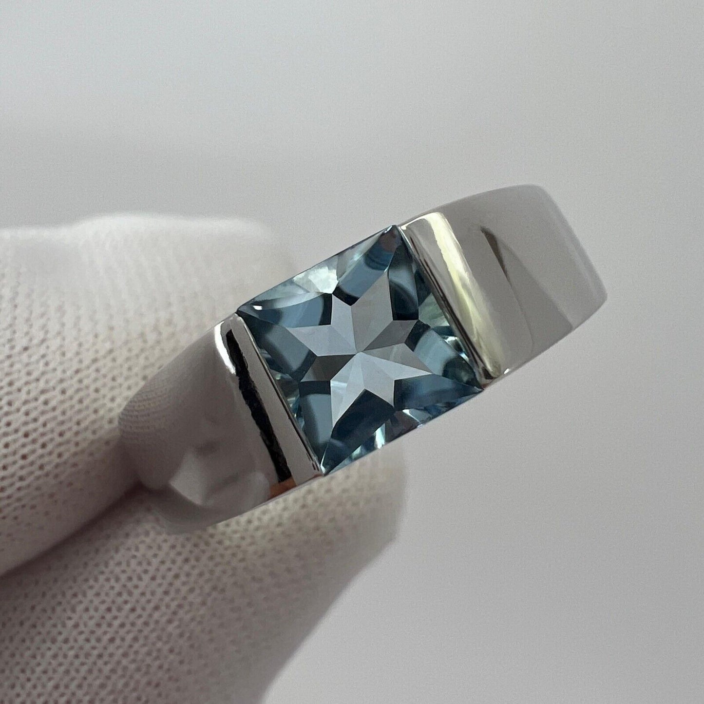 Vintage Cartier Blue Aquamarine Square Cushion 18k White Gold Tank Ring 49.5