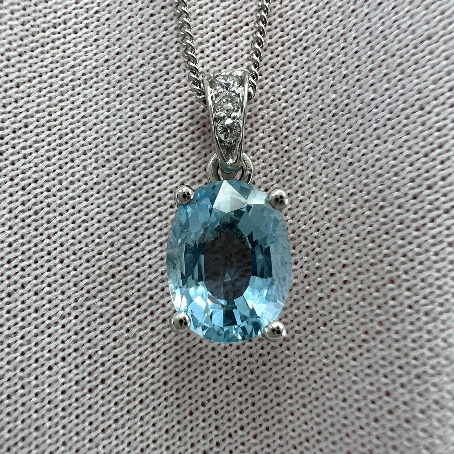 1.26ct Oval Cut Blue Aquamarine & Diamond Platinum Solitaire Pendant Necklace