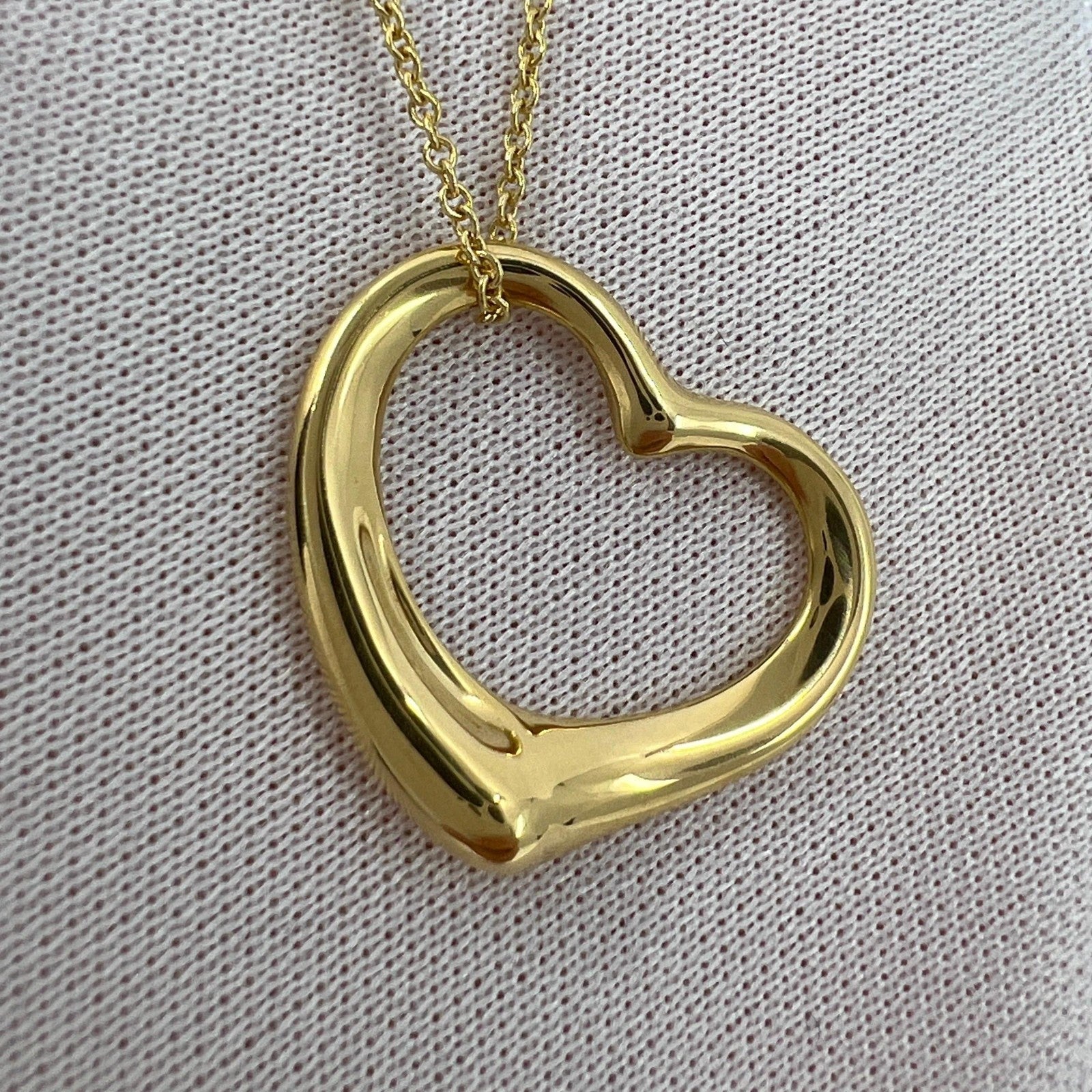 Tiffany Elsa Peretti 22mm Large Open Heart 18k Gold Pendant Neck