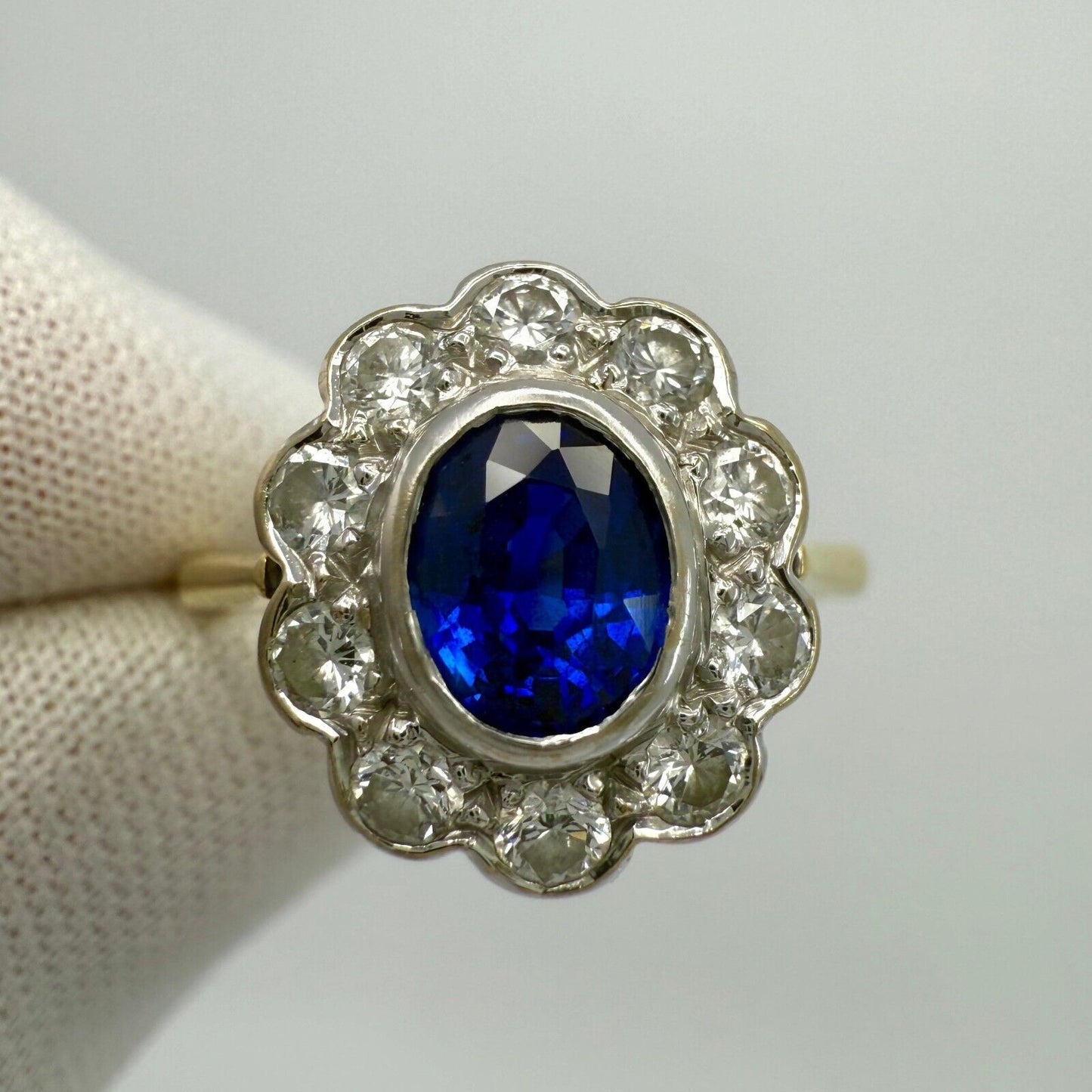 1.52ct Vivid Cornflower Blue Ceylon Sapphire And Diamond 18k Gold Cluster Ring