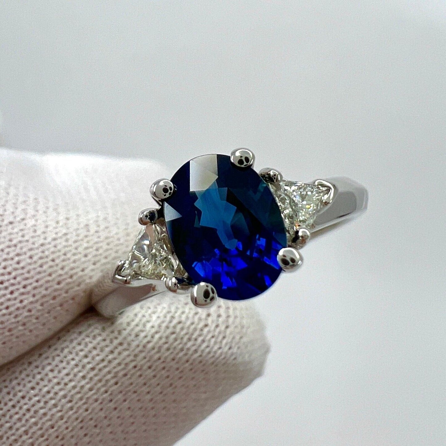 Fine Royal Blue Sapphire & Diamond 18k White Gold Oval Cut Three Stone Ring