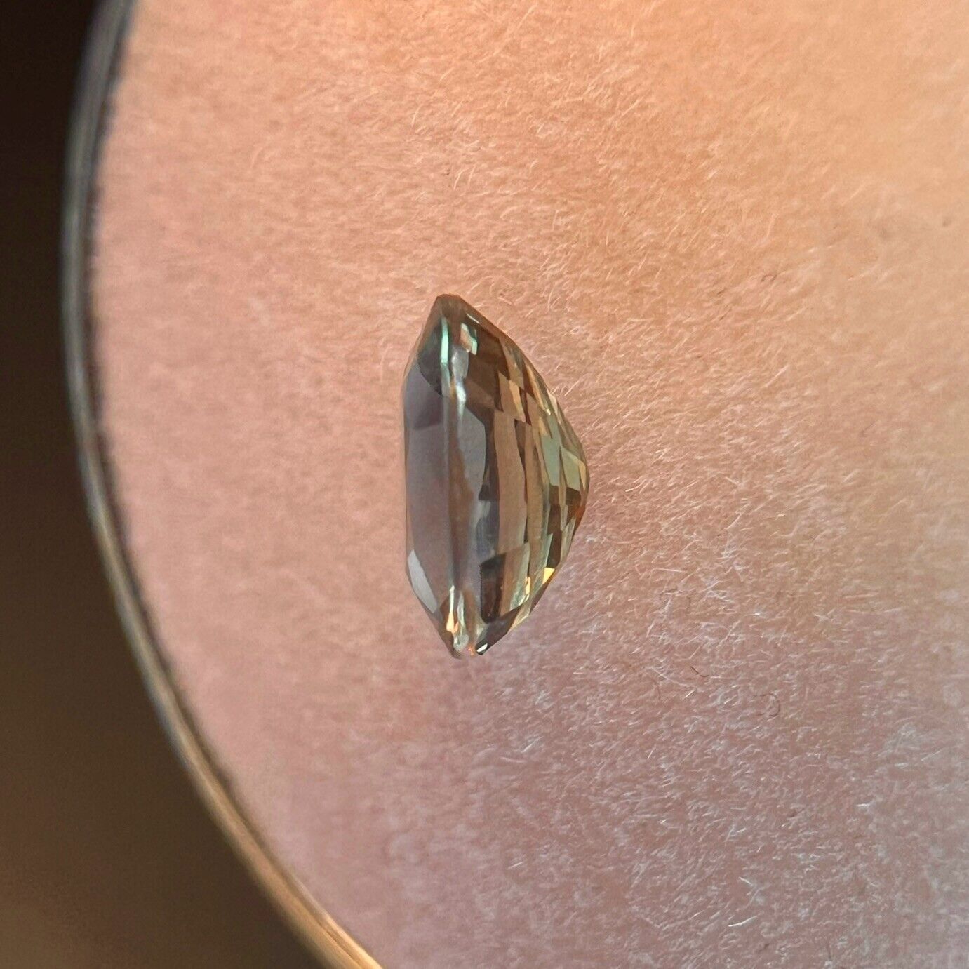 Natural GIA CERTIFIED Colour Change Sapphire 1.00ct UNTREATED Oval Cut RARE Gem