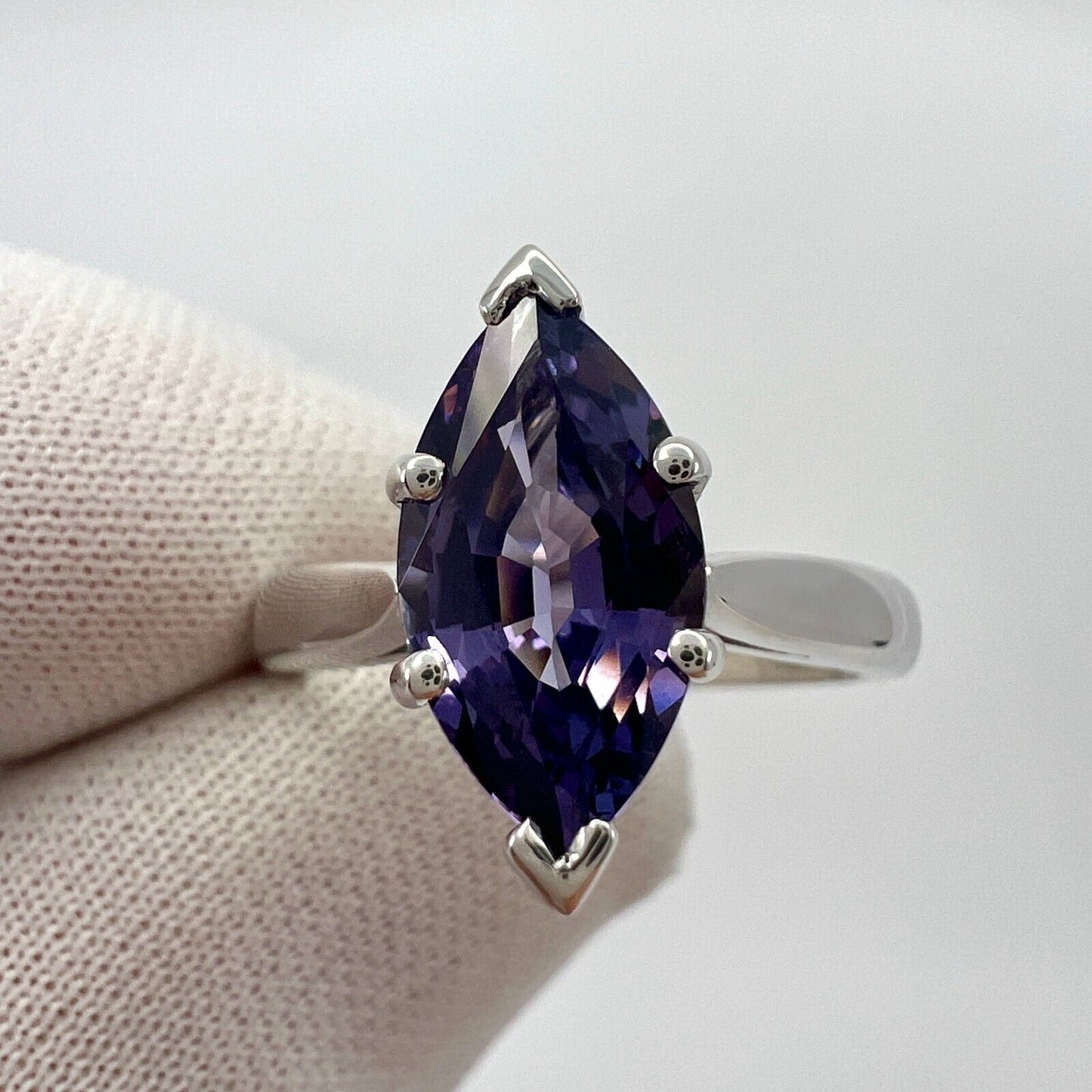 Unique 2.13ct Vivid Purple Violet Spinel Marquise 18k White Gold Solitaire Ring