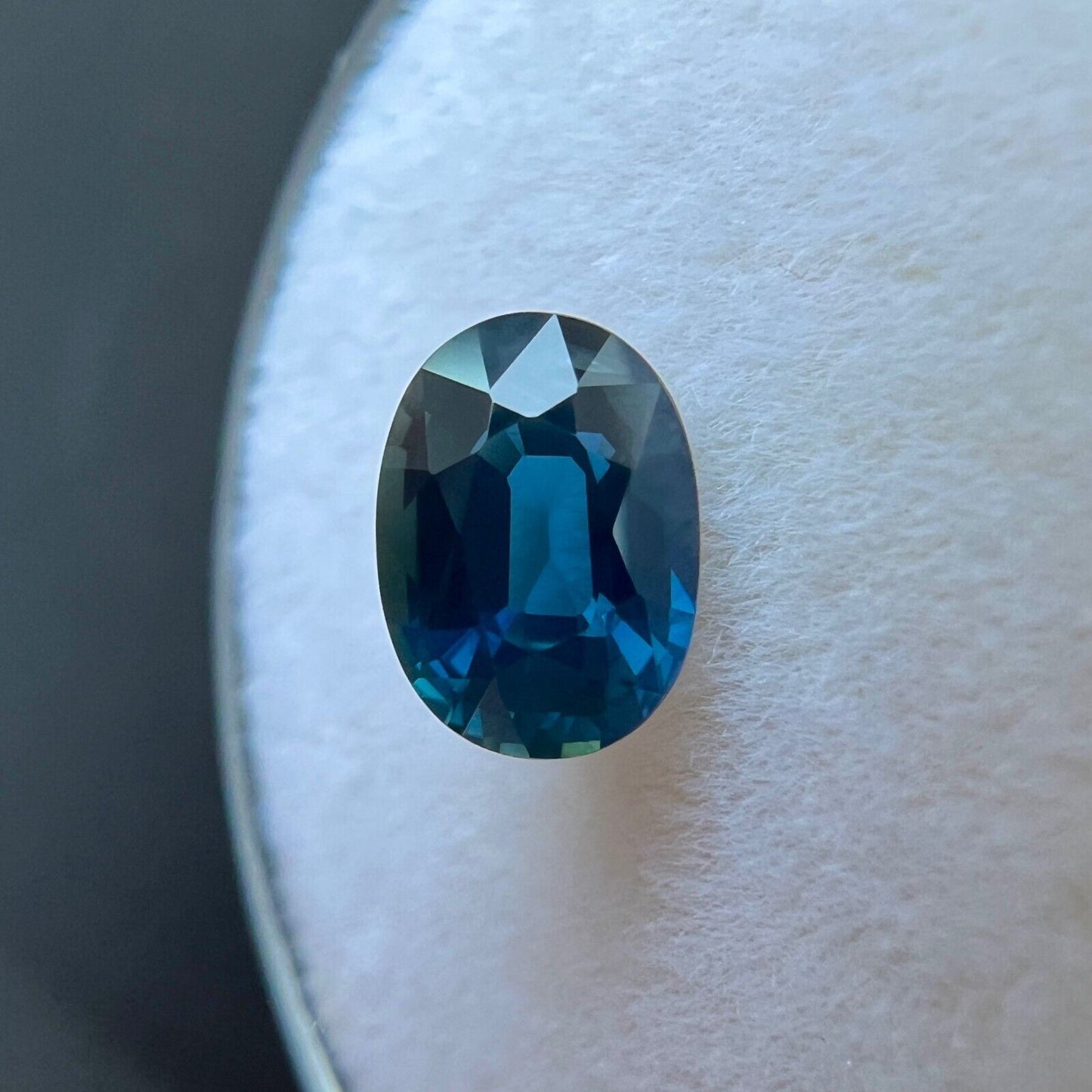 1.03ct NATURAL Vivid Green Blue Sapphire Oval Cut Loose Calibrated Gem 7x5mm VS