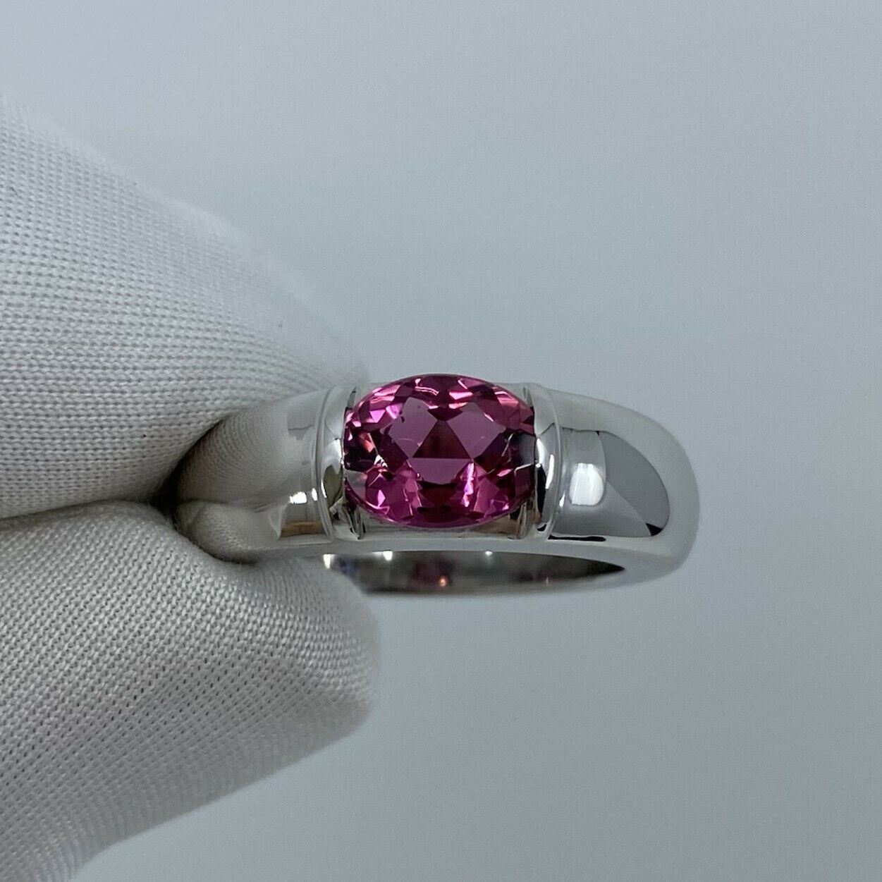 RARE Vintage Chaumet Paris Pink Tourmaline 18k White Gold Ring & Chaumet Box