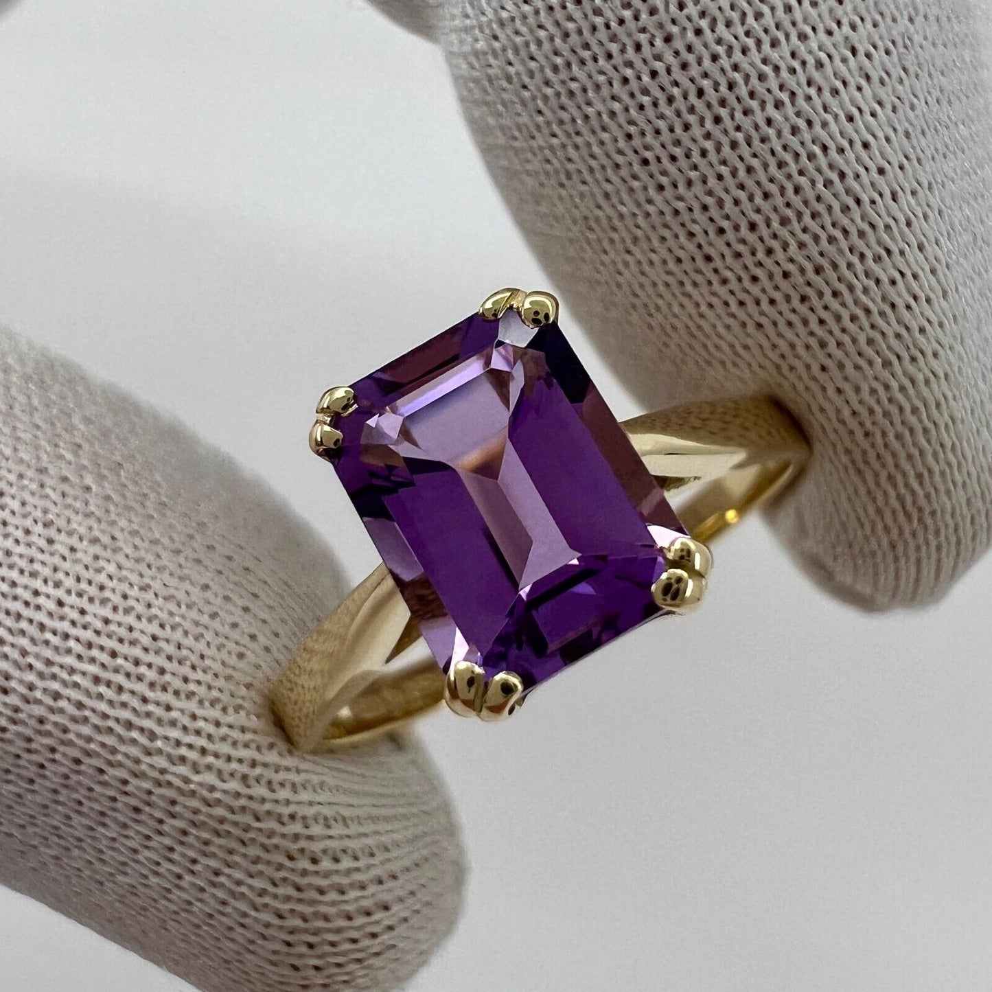 1.60ct Vivid Purple Amethyst Emerald Octagonal Cut 9k Yellow Gold Solitaire Ring