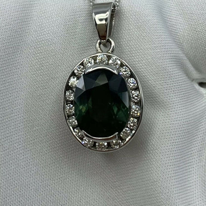 5.68ct IGI CERTIFIED Colour Change Green Sapphire Diamond 18k White Gold Pendant