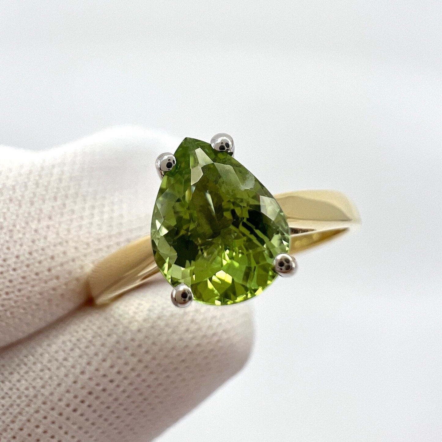 1.31ct Light Green Tourmaline Pear Cut 18k Yellow And White Gold Solitaire Ring