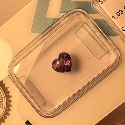 1.03ct NATURAL Colour Change Garnet Pink Purple IGI CERTIFIED Heart Cut Gem