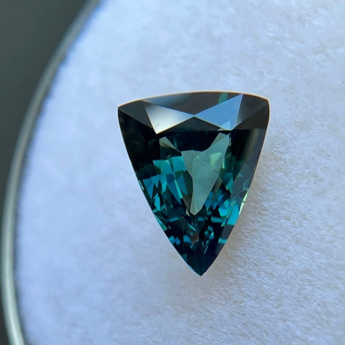 GRA Certified 1.39ct FINE Green Sapphire Triangle Fancy Cut Gem RARE 7.8x6.3mm