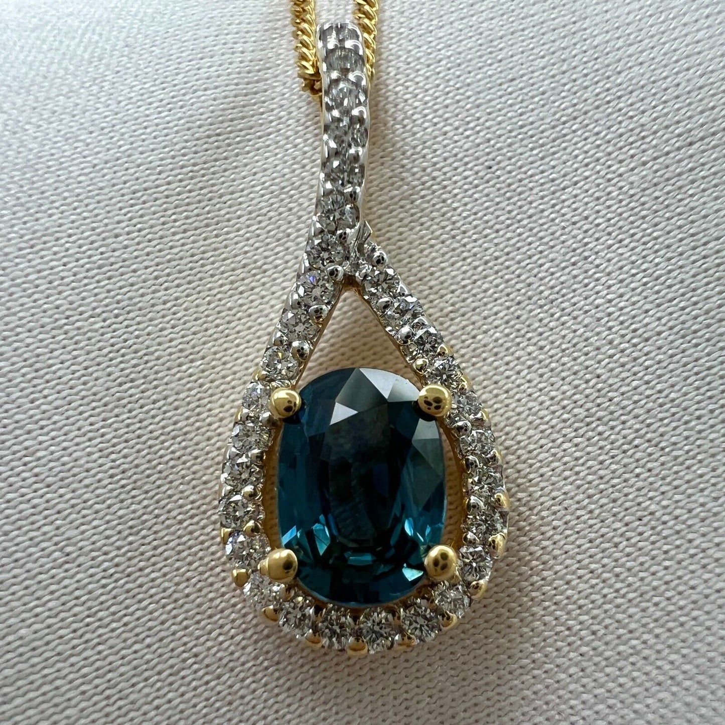 NATURAL 1.23ct Blue Sapphire & Diamond Crossover 18k Gold Oval Pendant Necklace