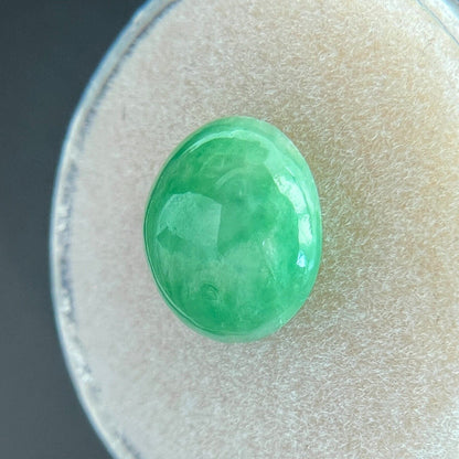 RARE 4.28ct IGI CERTIFIED Green Jadeite Jade ‘A’ Grade Oval Cabochon Loose Gem