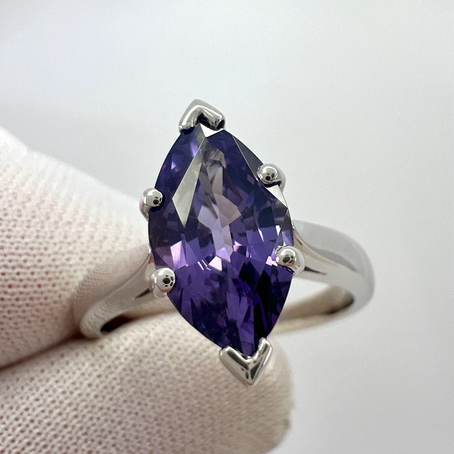 Unique 2.13ct Vivid Purple Violet Spinel Marquise 18k White Gold Solitaire Ring