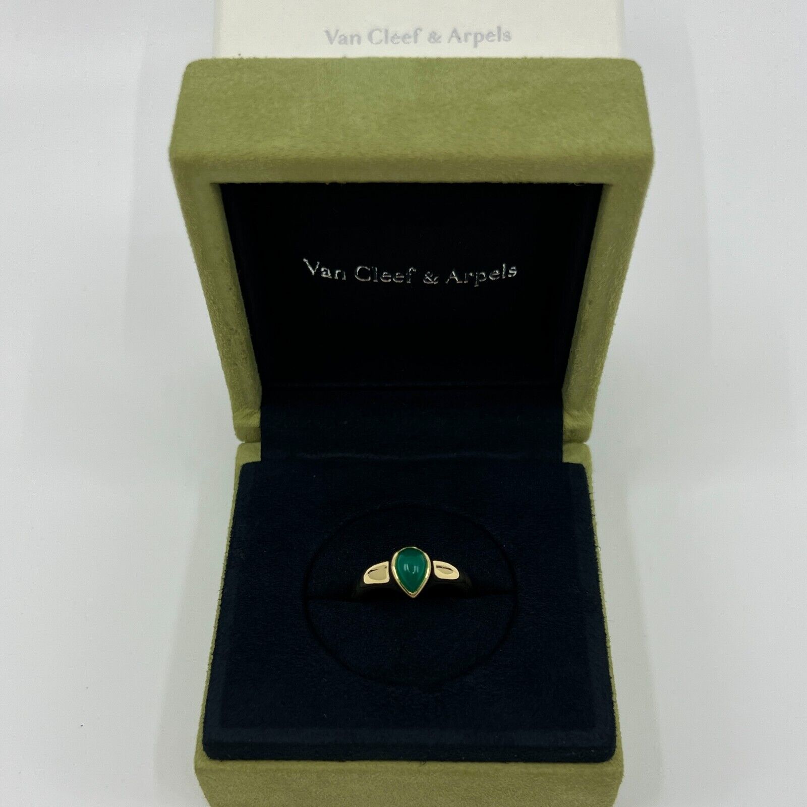 Van cleef & arpels sale emerald ring