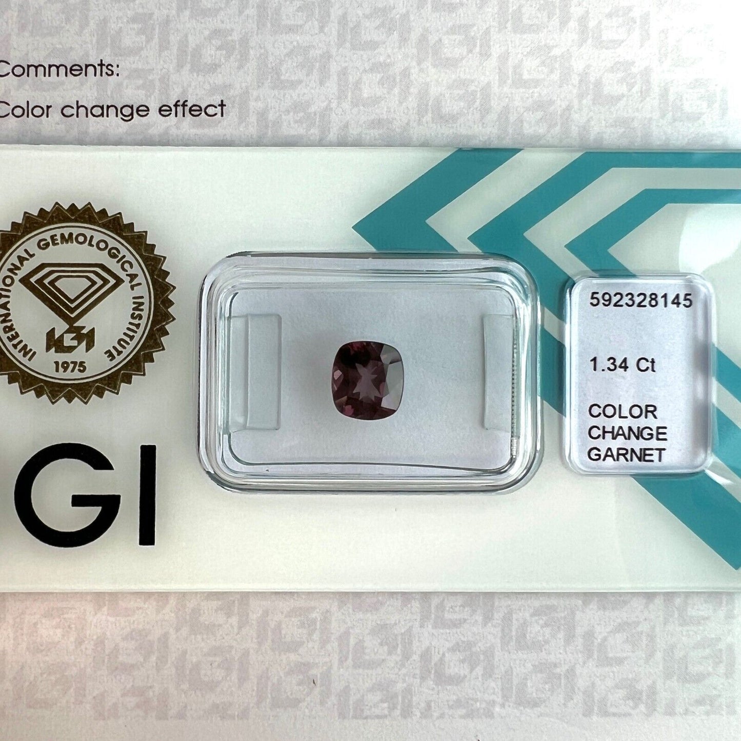 1.34ct Colour Change Garnet NATURAL Cushion Cut RARE IGI CERTIFIED Gemstone