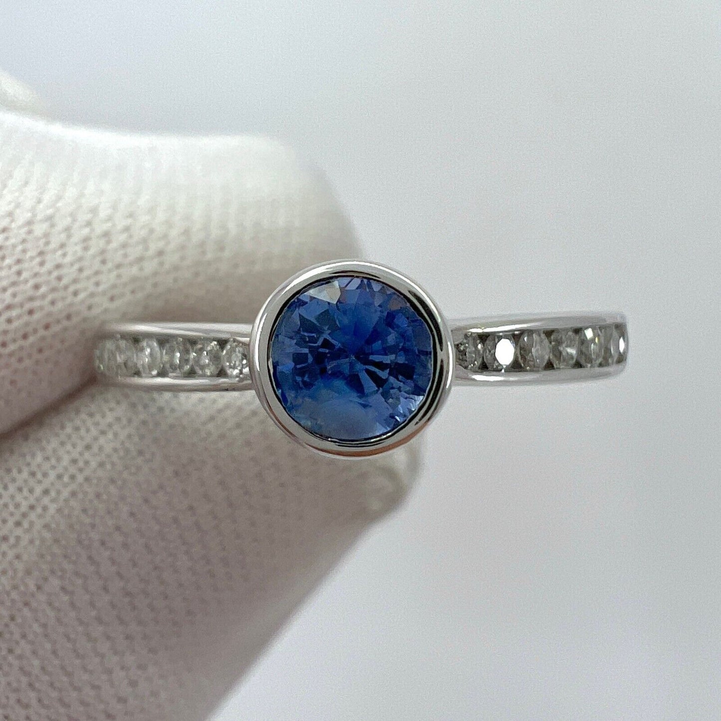 Fine Vivid Blue Round Cut Ceylon Sapphire Diamond White Gold Bezel Rubover Ring