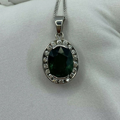 5.68ct IGI CERTIFIED Colour Change Green Sapphire Diamond 18k White Gold Pendant