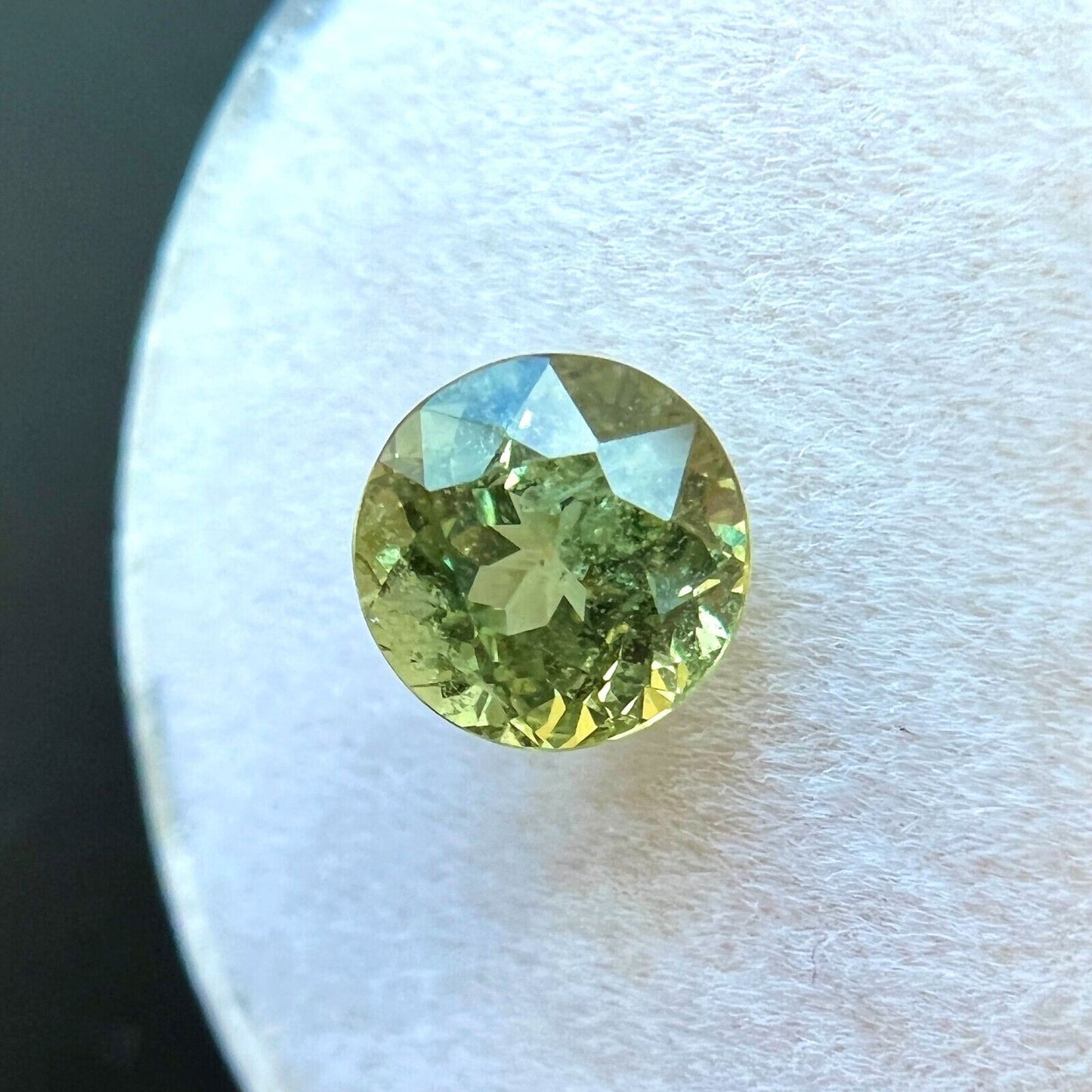 VIVID Yellow Green Sapphire 1.58ct Round Brilliant Cut Loose Gemstone 6.5mm